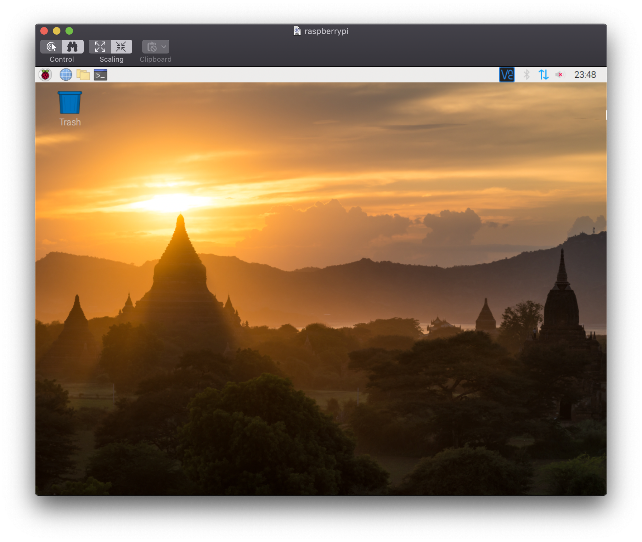 Raspbian desktop from macOS